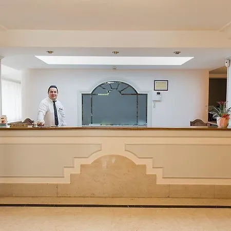 Hotell Balneario De Lugo